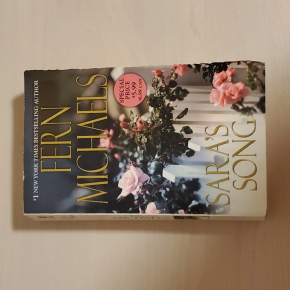 Sara's Song by Fern Michaels - Picture 1 of 2